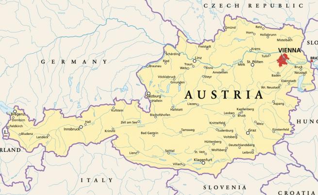 Австрия затяга контрола по границите заради мигрантите от Германия